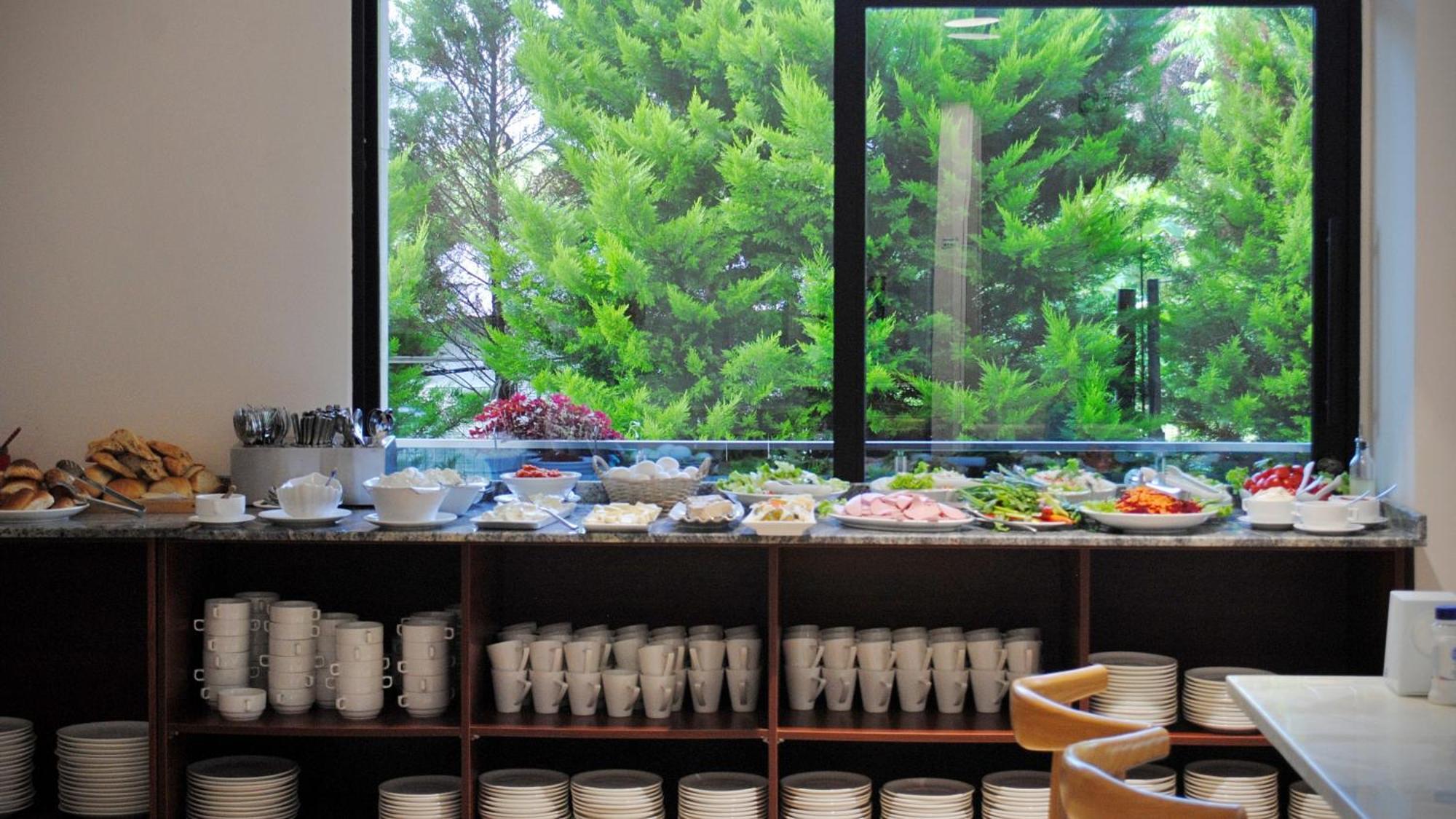 Chveni Ezo Boutique Hotel Koboeleti Buitenkant foto
